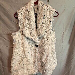 Multiples Faux Fur Vest PM Cream Ivory Plush Petite